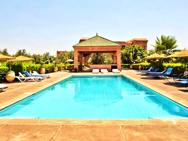 Riad mhidou à marrakech avec piscine